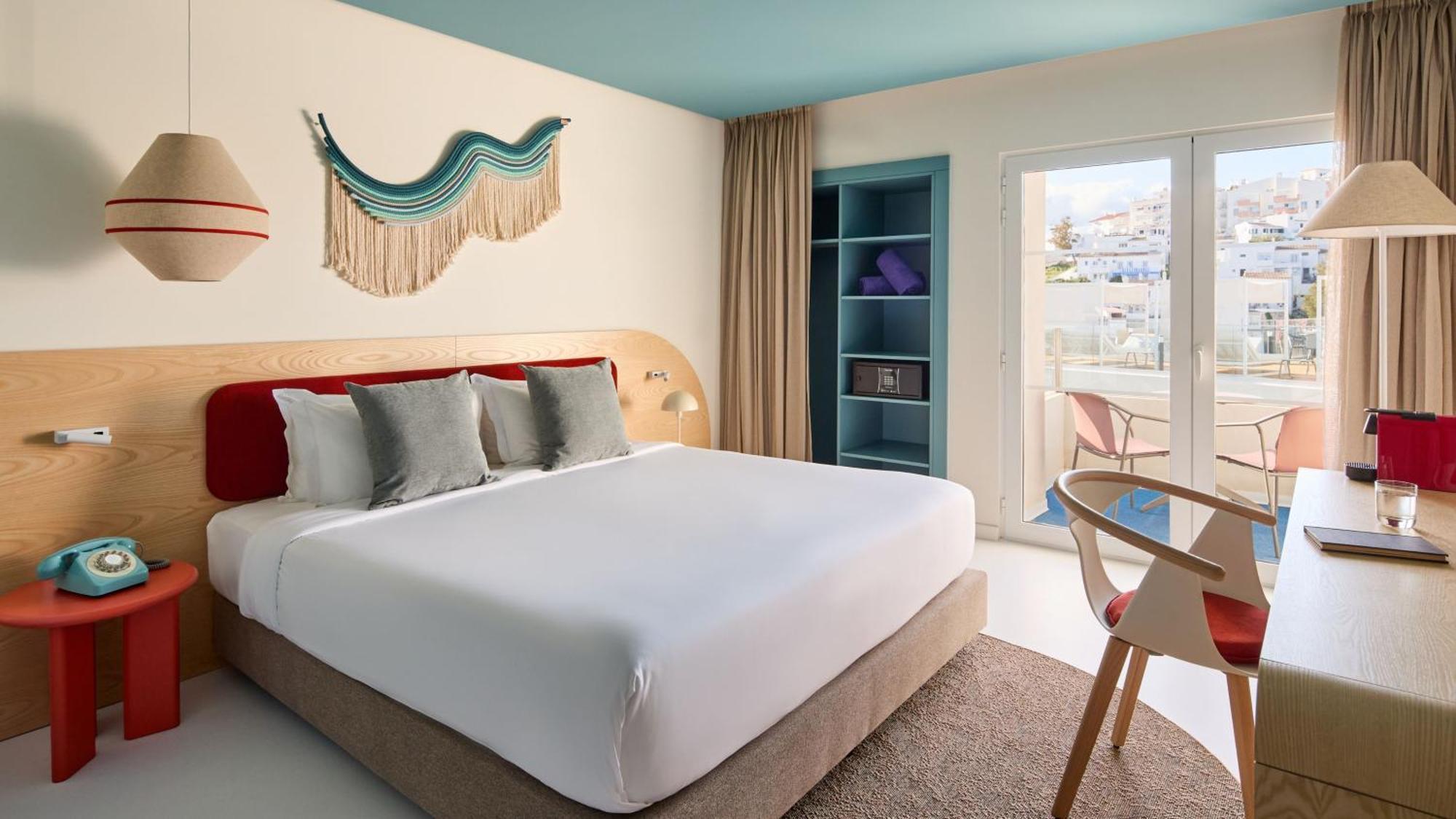 Hotel Indigo By Ihg (adults Only) 4*