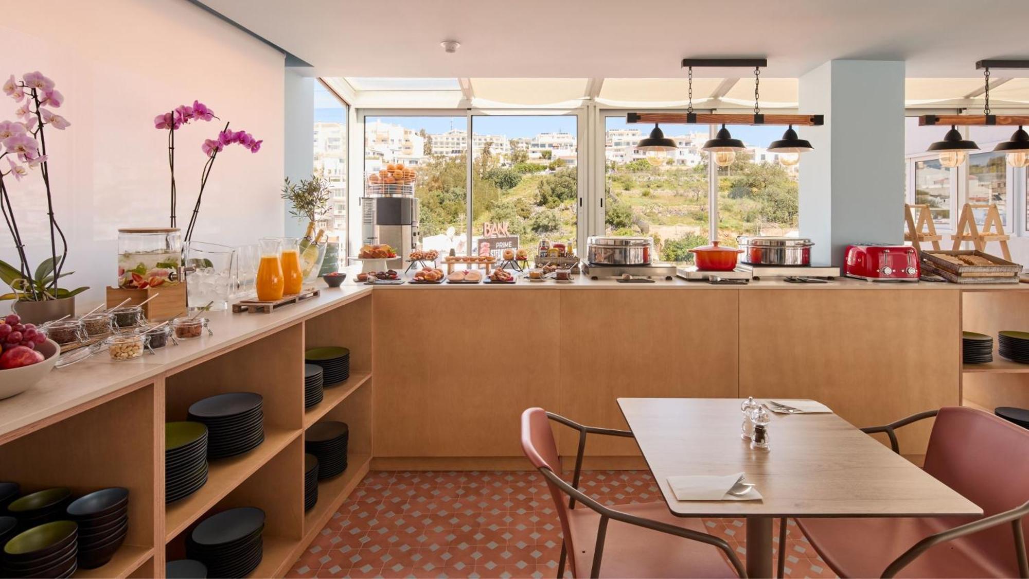 Indigo By Ihg (adults Only) Hotel